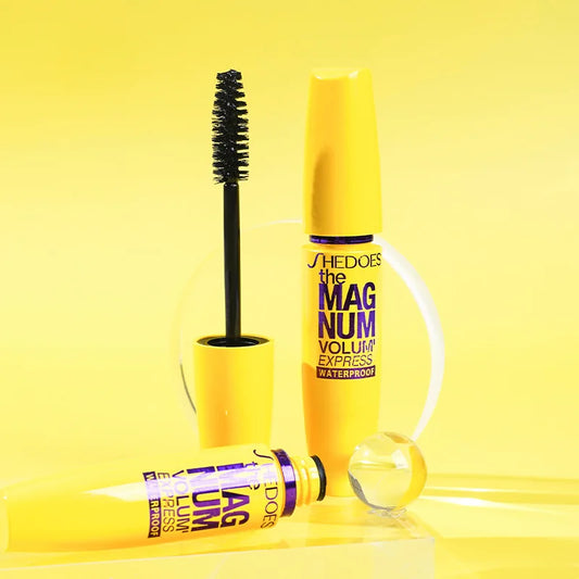 Waterproof 4D Mascara – Volumizing, Lengthening & Curling Lash Fiber